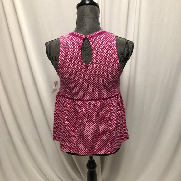 Old Navy Sleeveless Tank Top Womens Size XS Fuchsia Pink Keyhole Back Casual NEW - Picture 4 of 6